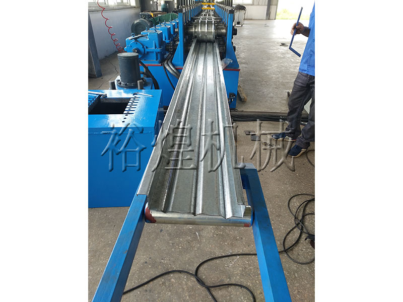 立體車庫(kù)浪板設(shè)備 立體車庫(kù)浪板設(shè)備